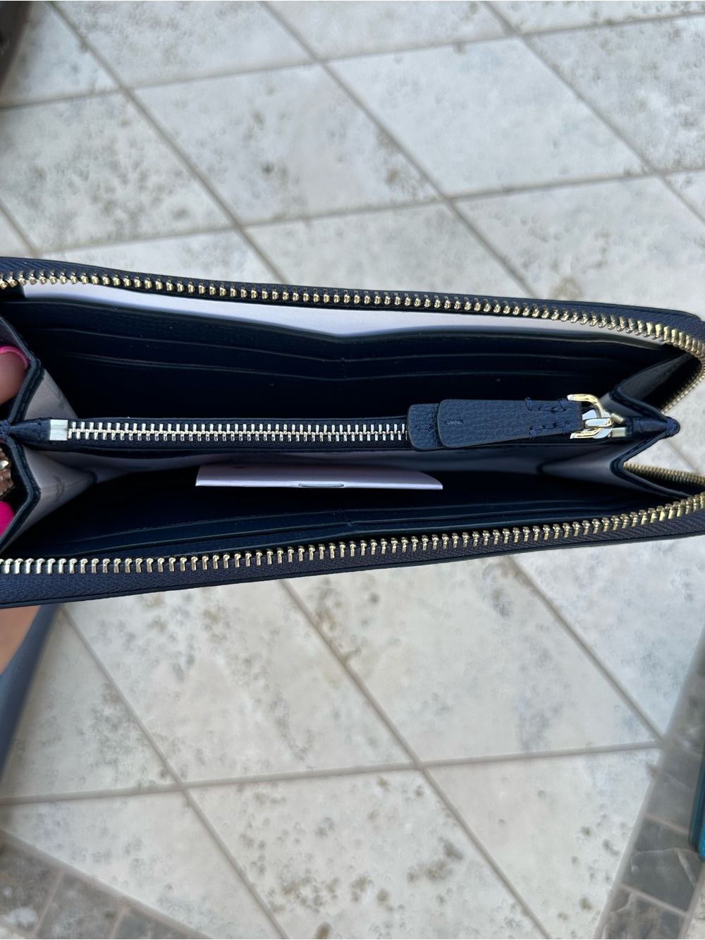 NWOT - Kate Spade Navy Zip-Around Leather Wallet - Picture 7 of 8